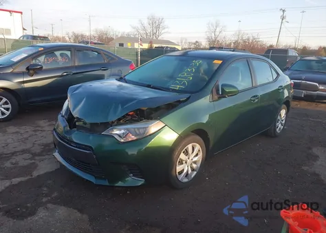 2015 Toyota Corolla Le z USA, uszkodzony, nr VIN 2T1BURHE1FC392695